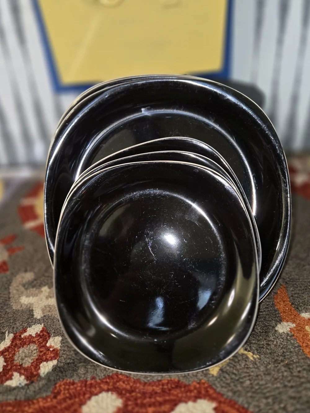6-Piece Square Black & White Plate Set – 3 Large 10.5